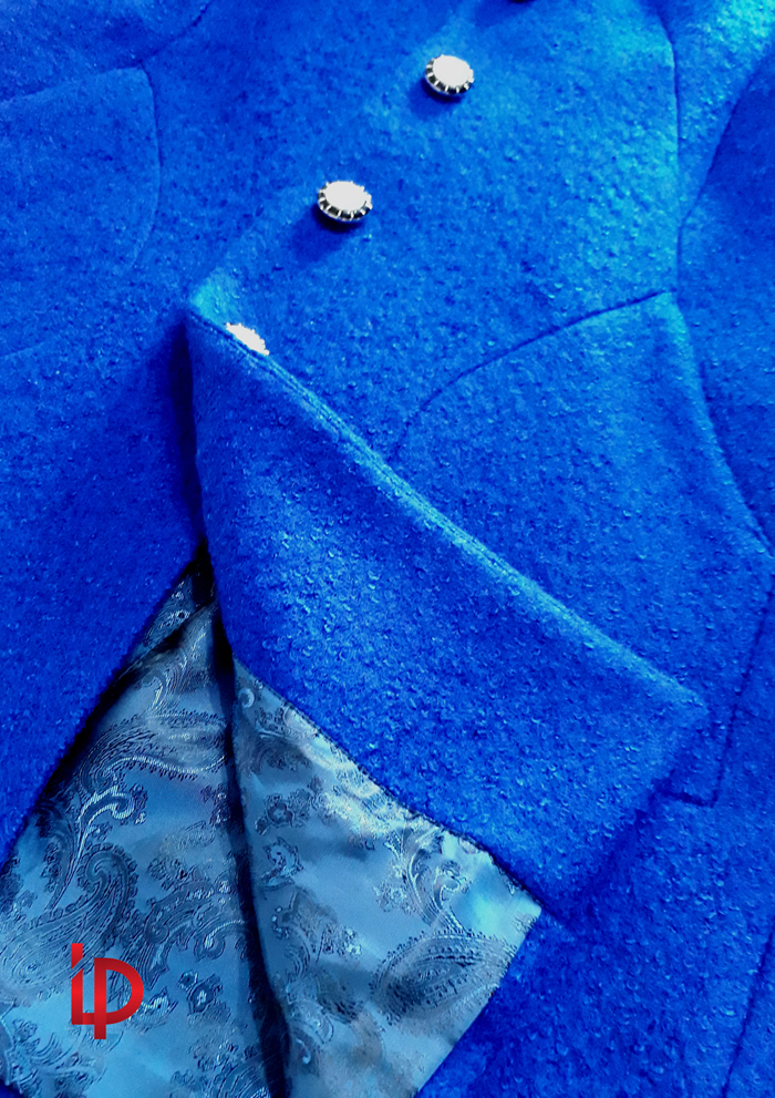 palton albastru