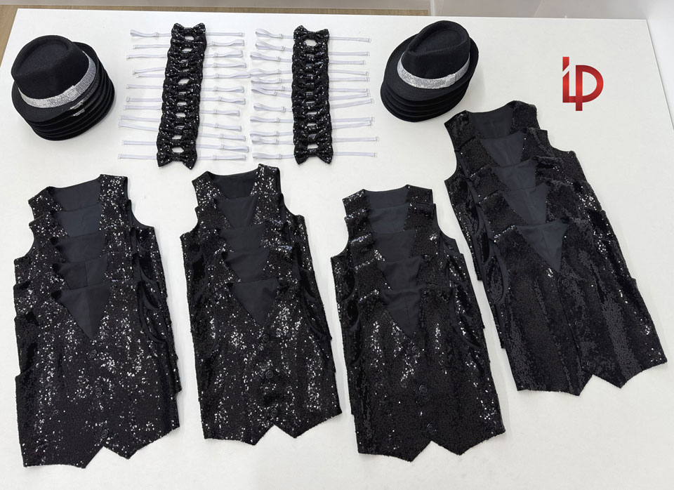 negre - pălării - papioane - 4-7-ani